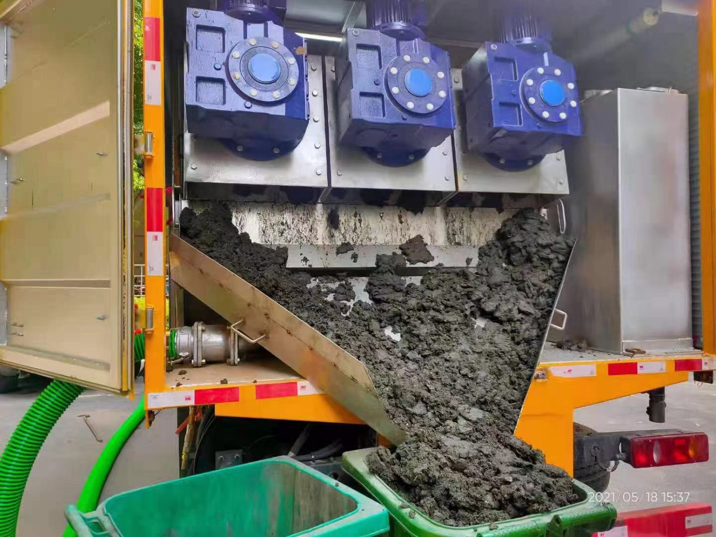 钢城化粪池清掏城市维护站-泥浆净化干湿分离处理